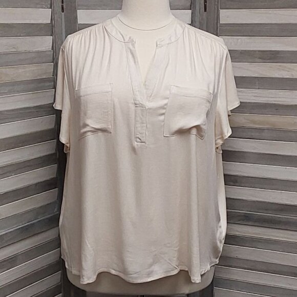 Flutter Short Sleeve Blouse | 89th + Madison | 3X - Picture 1 of 8
